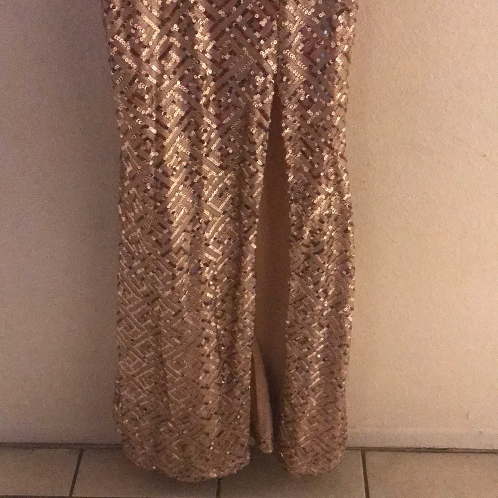 Dress - Picture 2 of 5